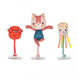 3 personnages de bain...